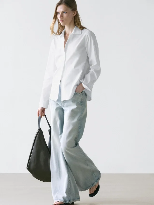 100% Cotton Poplin Shirt 100% Cotton Poplin Shirt