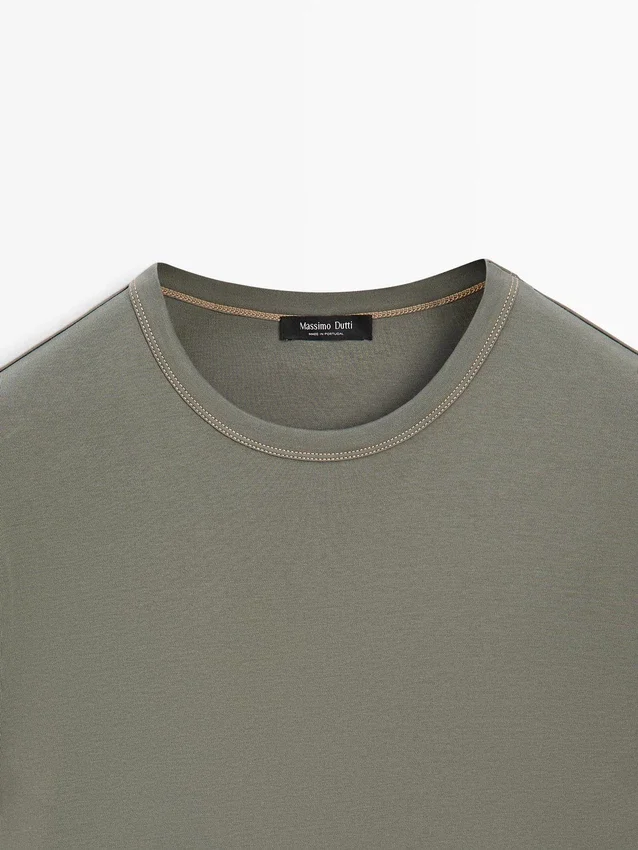 100% Cotton Short-Sleeve T-Shirt 100% Cotton Short-Sleeve T-Shirt