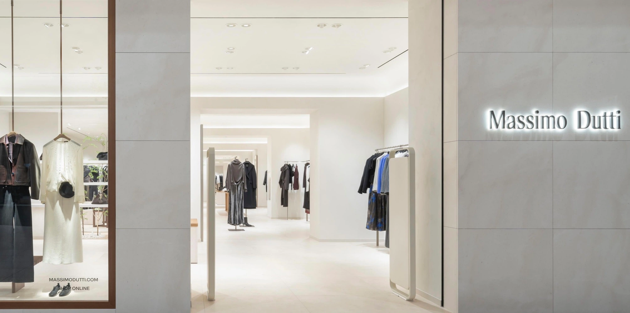 Banner 1 - Massimo Dutti UAE