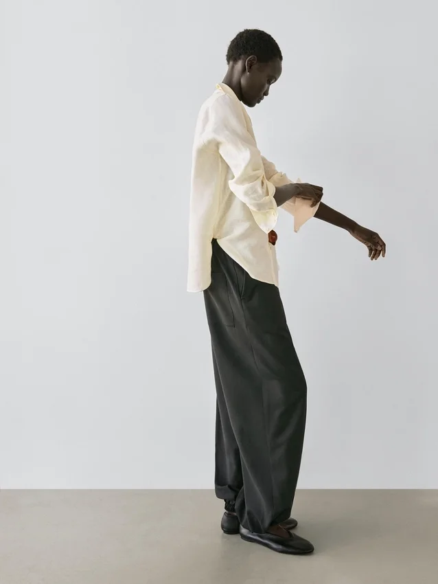 Flowing 100% Linen Shirt Flowing 100% Linen Shirt