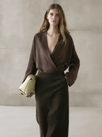 Flowing Loose-Fitting Linen Wrap Blouse Flowing Loose-Fitting Linen Wrap Blouse