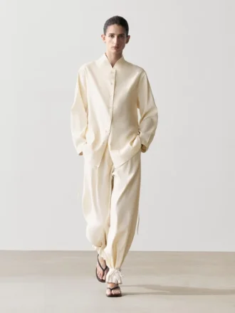 Flowing Overshirt with Collar Detail