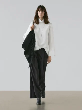 Flowing Trousers with Pleated Details