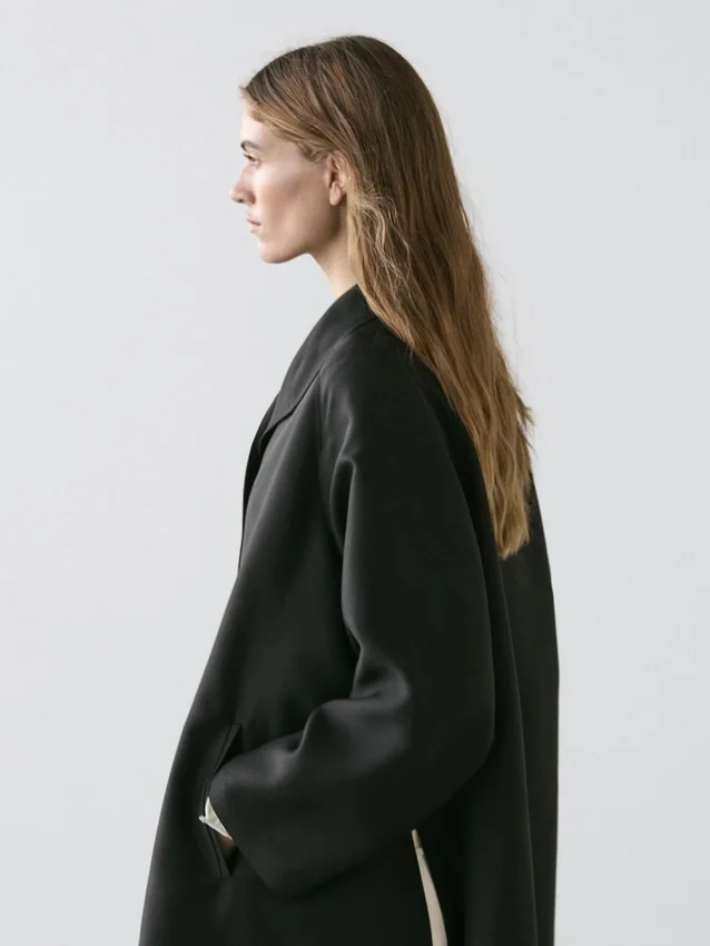 Flowing Voluminous Cape with Button Details Flowing Voluminous Cape with Button Details