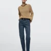 High-Waist Straight-Leg Comfort Jeans