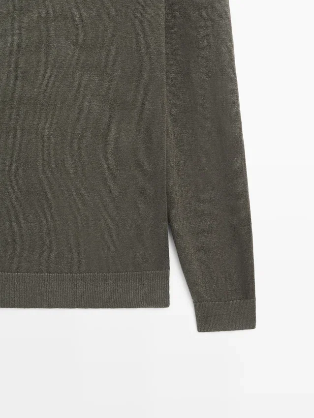 Linen Knit Crew Neck Sweater Linen Knit Crew Neck Sweater