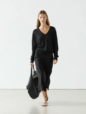 Linen V-Neck Knit Sweater