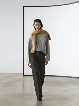 Mid-Rise Wide-Leg Jeans