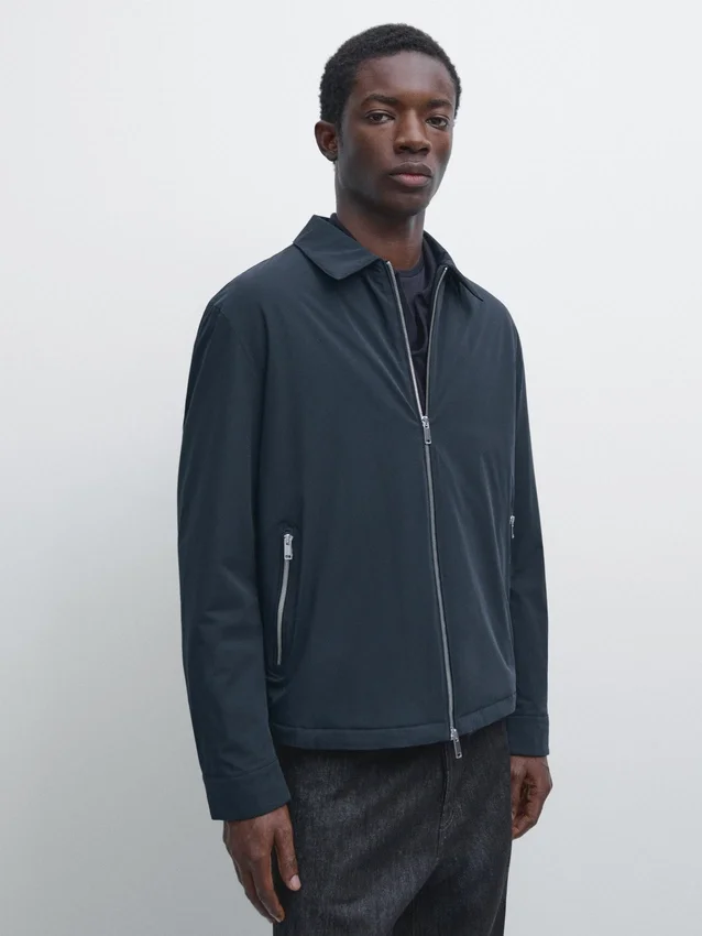 Short Jacket with Pocket Details Short Jacket with Pocket Details