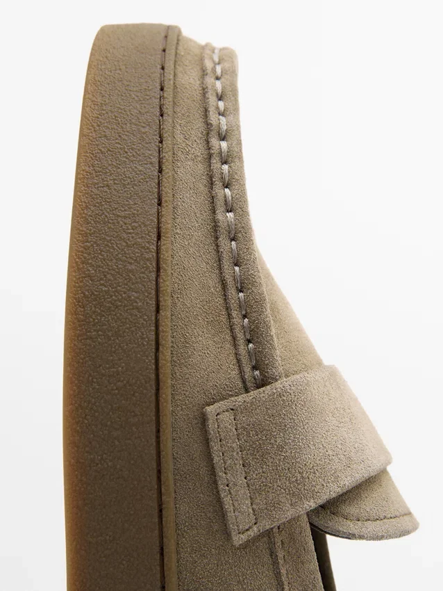 Split Leather Loafers with Caramel Sole Split Leather Loafers with Caramel Sole