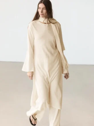 Total Look Flowing Tunic Dress