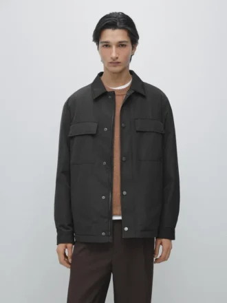 water repellent overshirt with pockets 2 330x440 - Water-Repellent Overshirt with Pockets