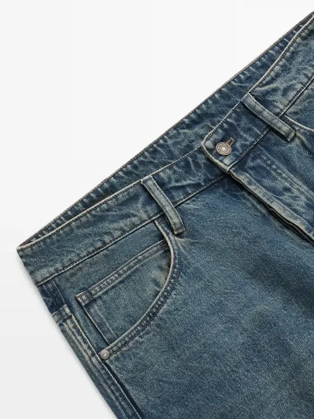 Wide-Leg Jeans Wide-Leg Jeans