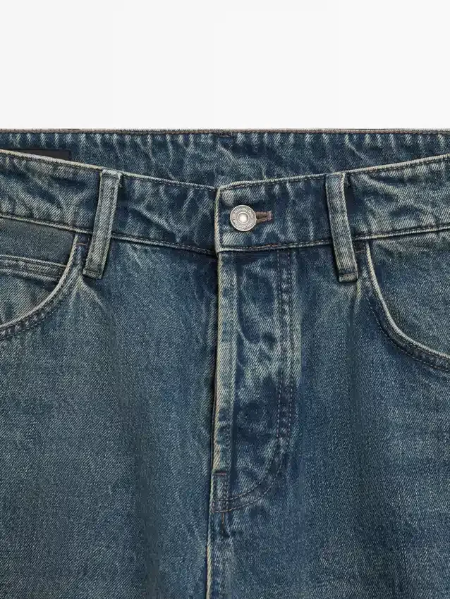 Wide-Leg Jeans Wide-Leg Jeans