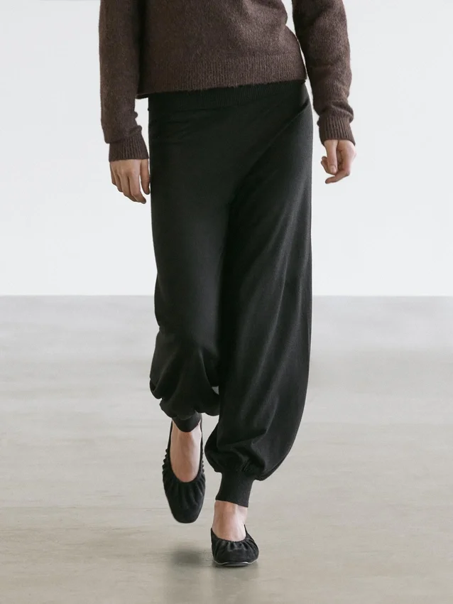 Wool Blend Knit Sarouel Trousers Wool Blend Knit Sarouel Trousers